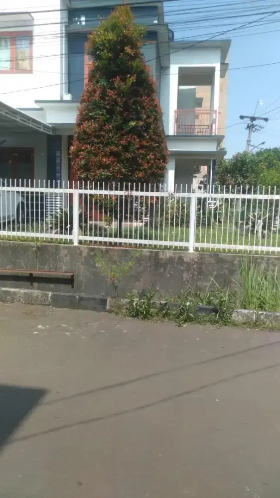 Dicari asisten rumah tangga