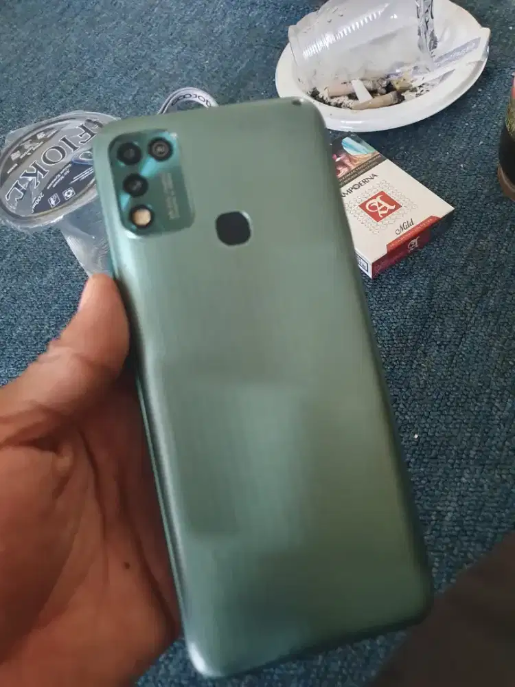 Infinix hot 11play 4/64