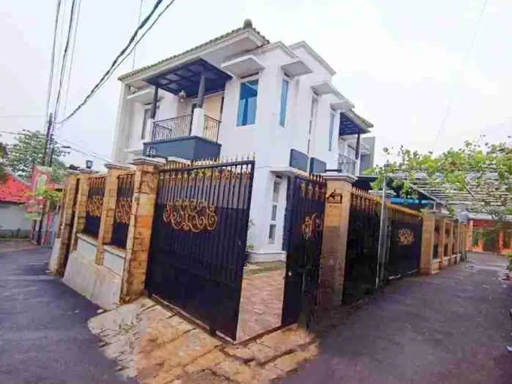 Jual Rumah 2 Lantai Full Furnish Lokasi Cipayung Jakarta Timur bisa Nego