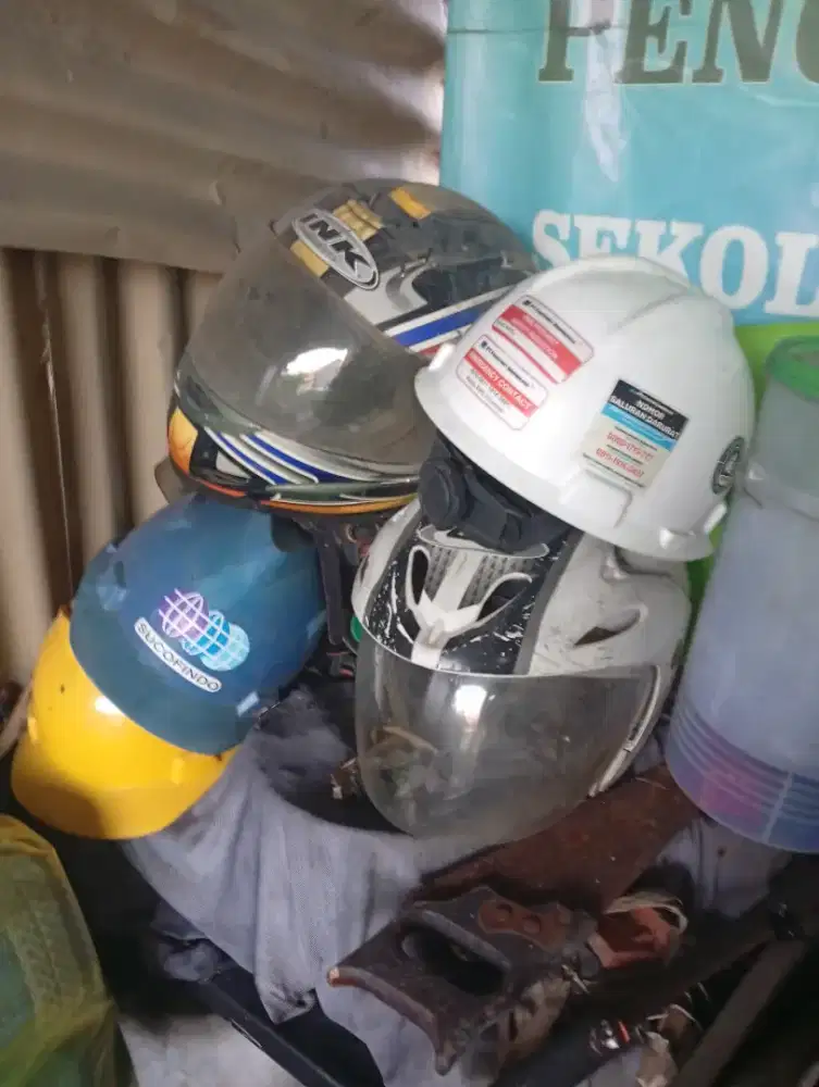 Helm teropong merek ink edition