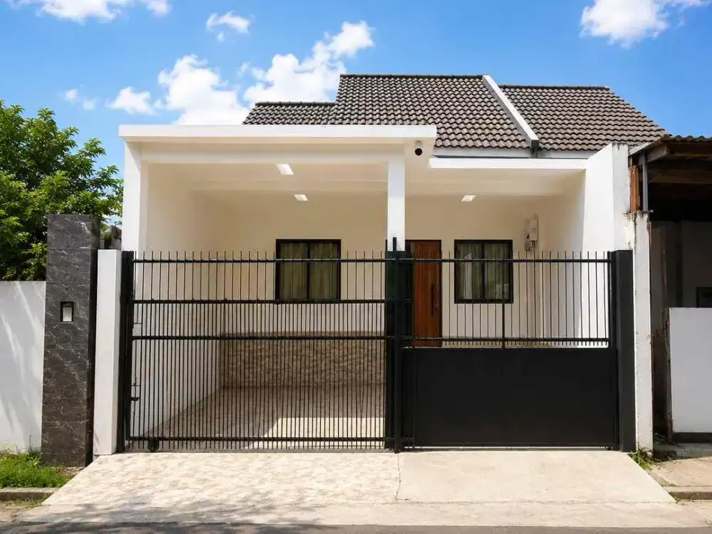 DIJUAL – Rumah Semi Furnished Baru Renovasi Desain Modern di Green City View