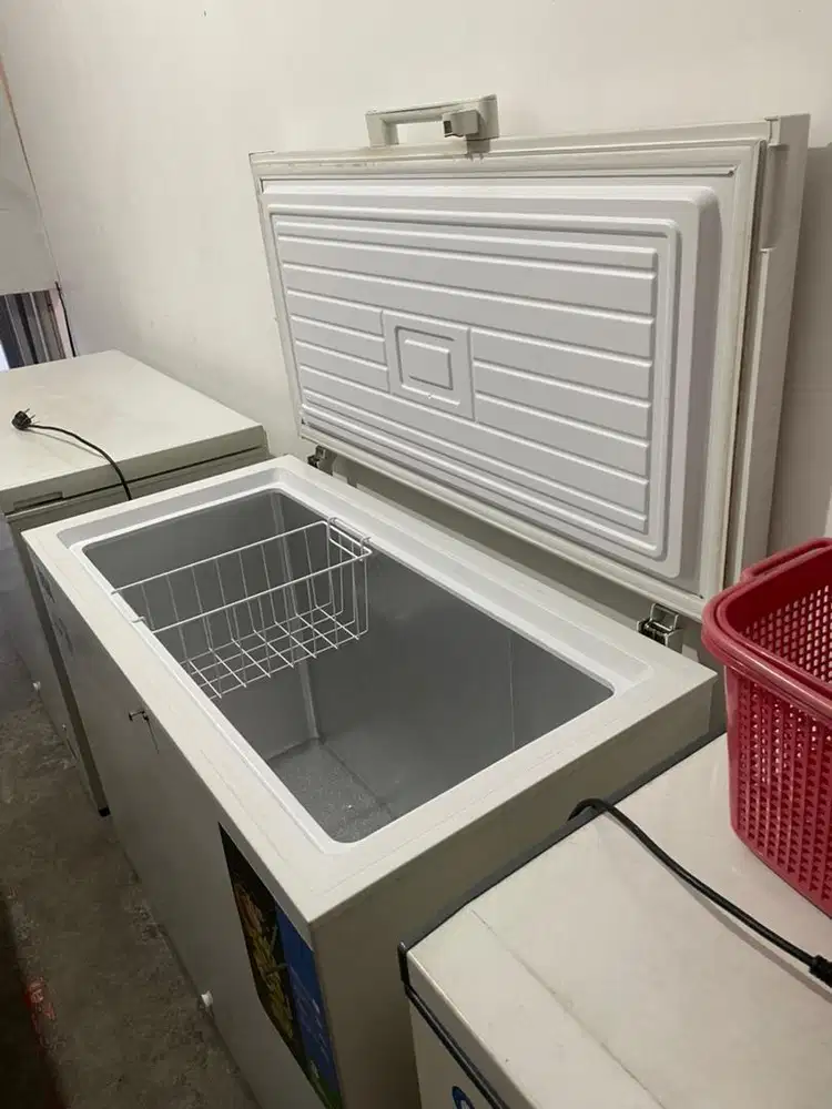 Freezer RSA 310lt / freezer bogor kota bekas second kulkas bogor