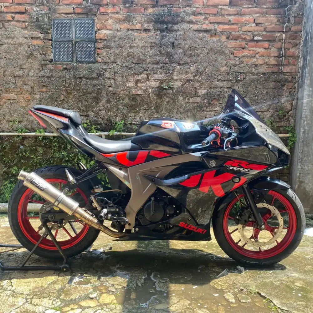 Suzuki gsx 150 Plat Z Garut