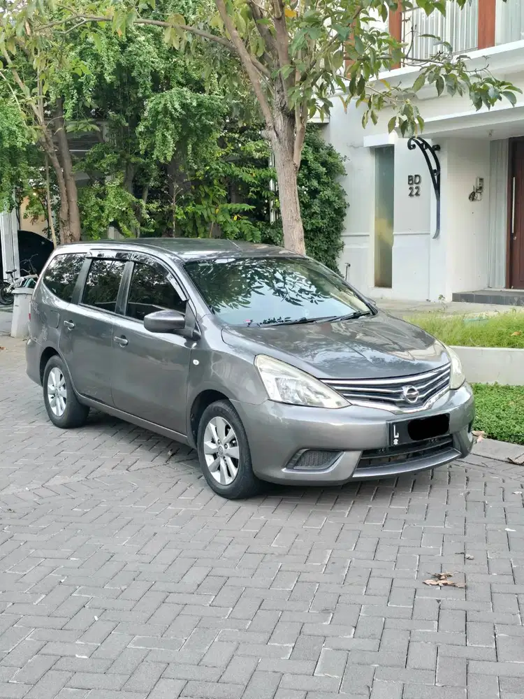 Nissan Grand Livina 2014