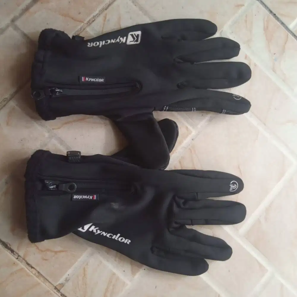 Sarung Tangan Kyncilor Windproof Original - Kondisi Mulus (Like New)