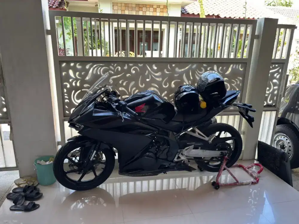 Di Jual CBR 250 CC