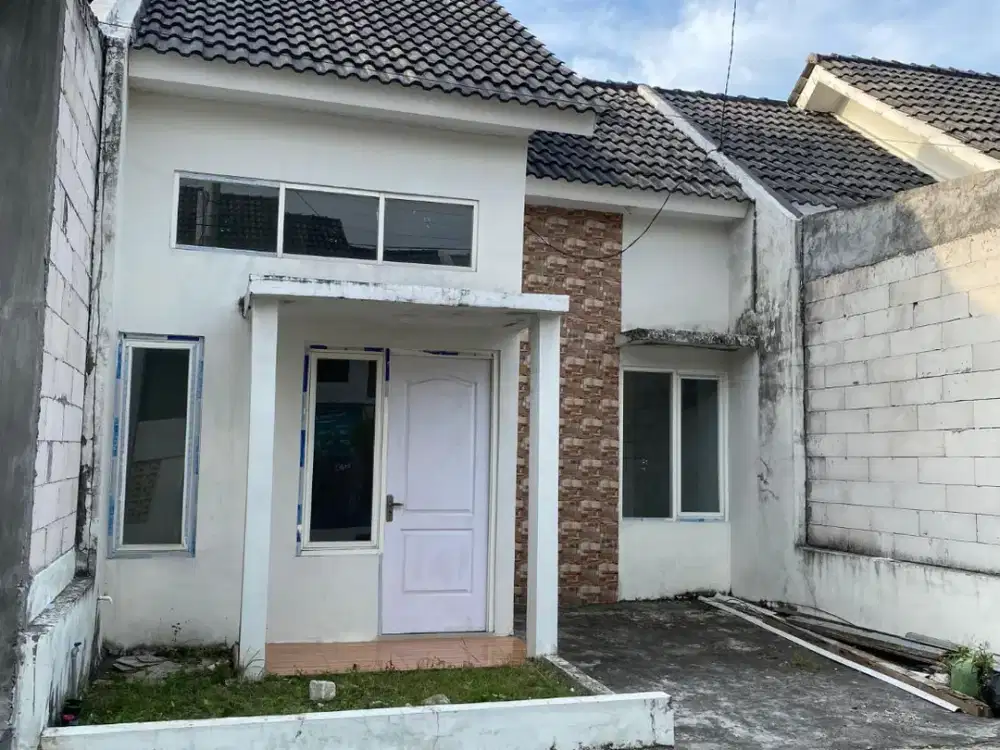 Dijual Rumah Alana Regency Cerme Gresik 2 BR Fasilitas Kolam Renang