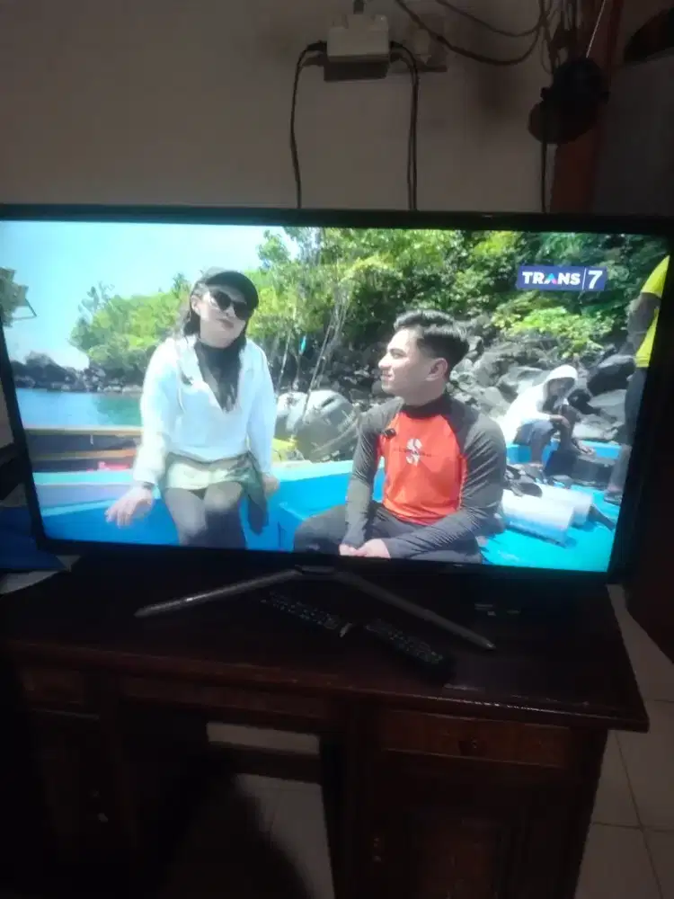 Tv led 40 inch samsun+stb normal siap tonton nego bensin