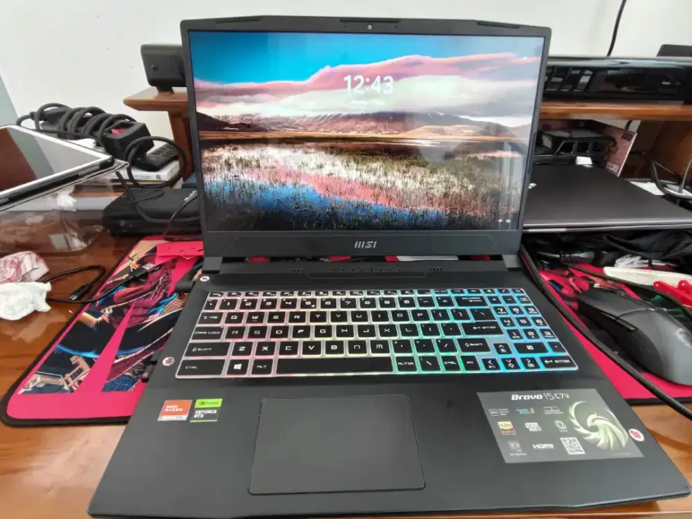 MSI BRAVO 15 RYZEN 9 7940HS - RTX 4060 - RAM 64GB - MONSTER SPEK!