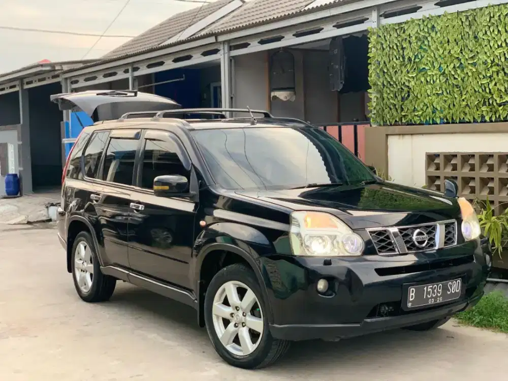 Nissan X-Trail 2,5 2010 MATIC