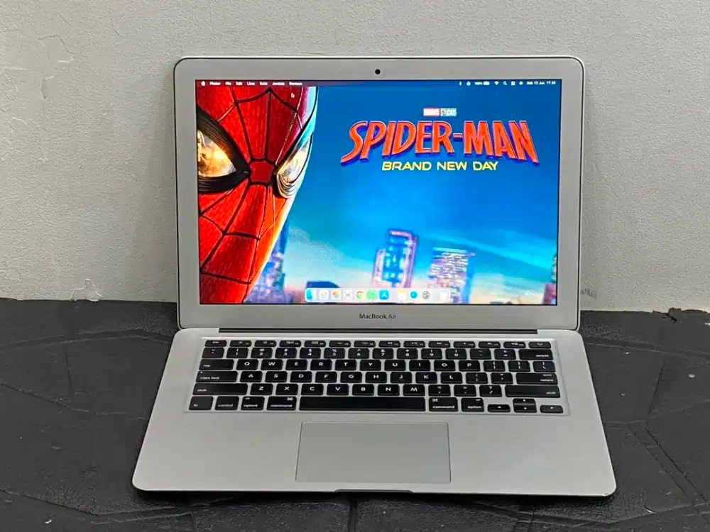 Macbook air 2015 (13 inch, Early 2015)