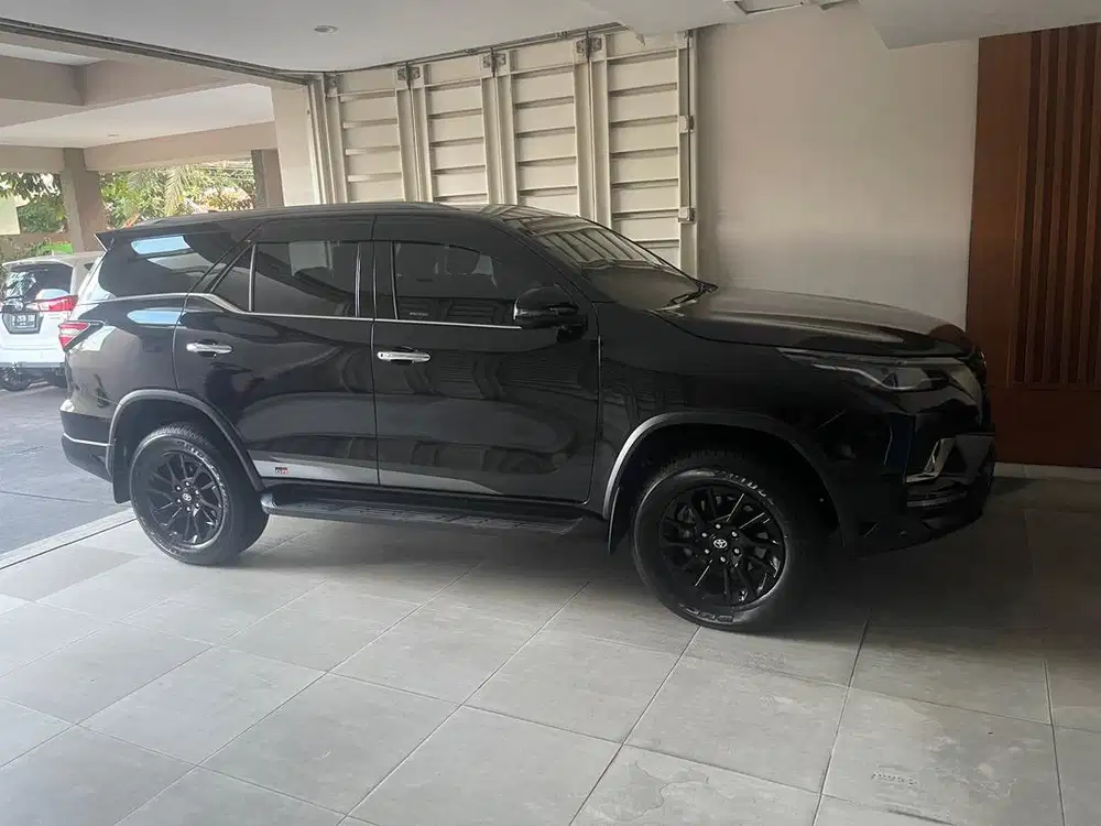Harga cash - Fortuner 2.8 GR sport