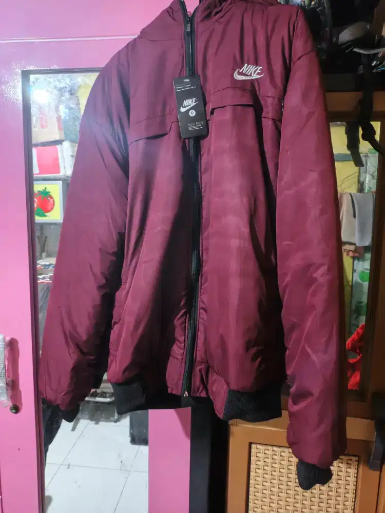 Jaket Bomber NIKE