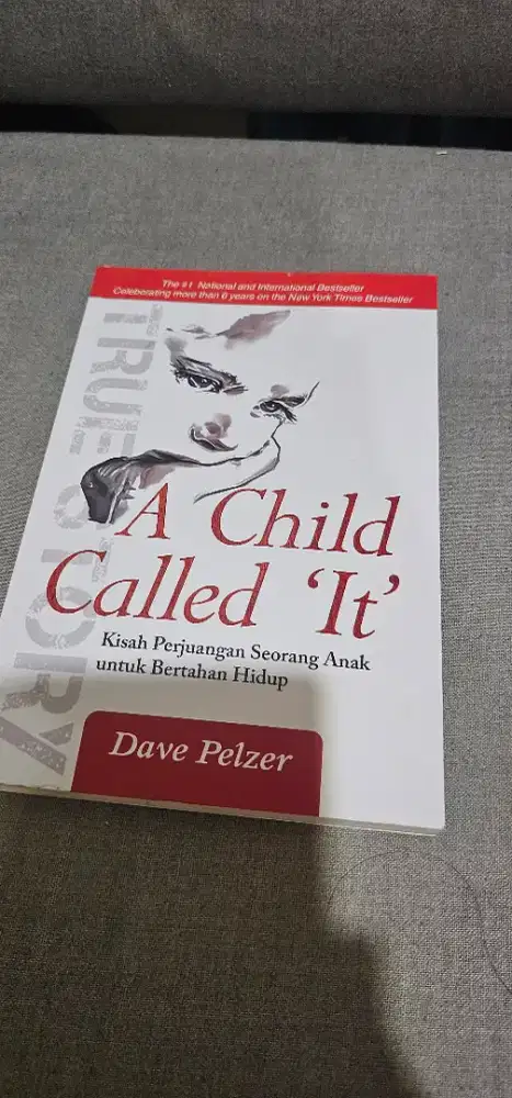 Buku A Child called It& parfum