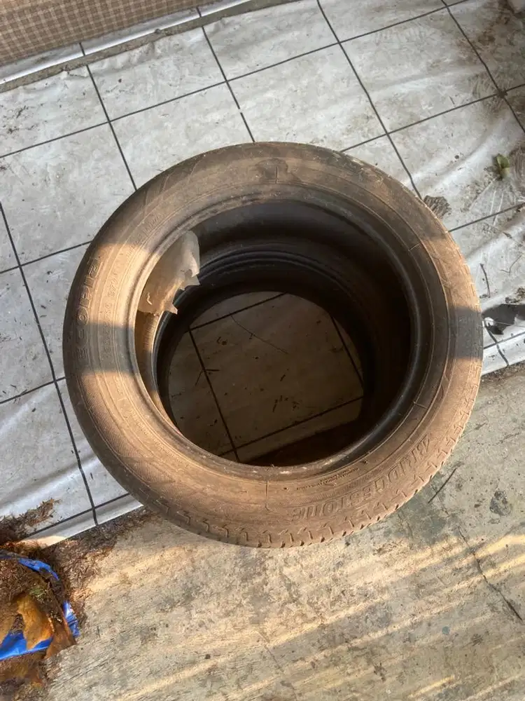 Jual 2 Ban Bridgestone Ecopia 195/55 R16 Bekas