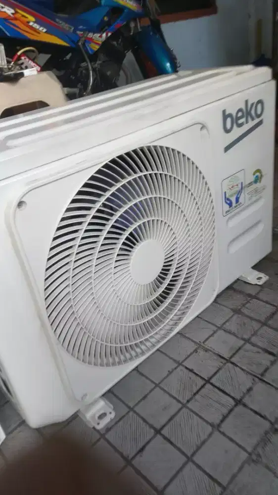 AC Beko 1/2PK unit indoor outdoor dan remote