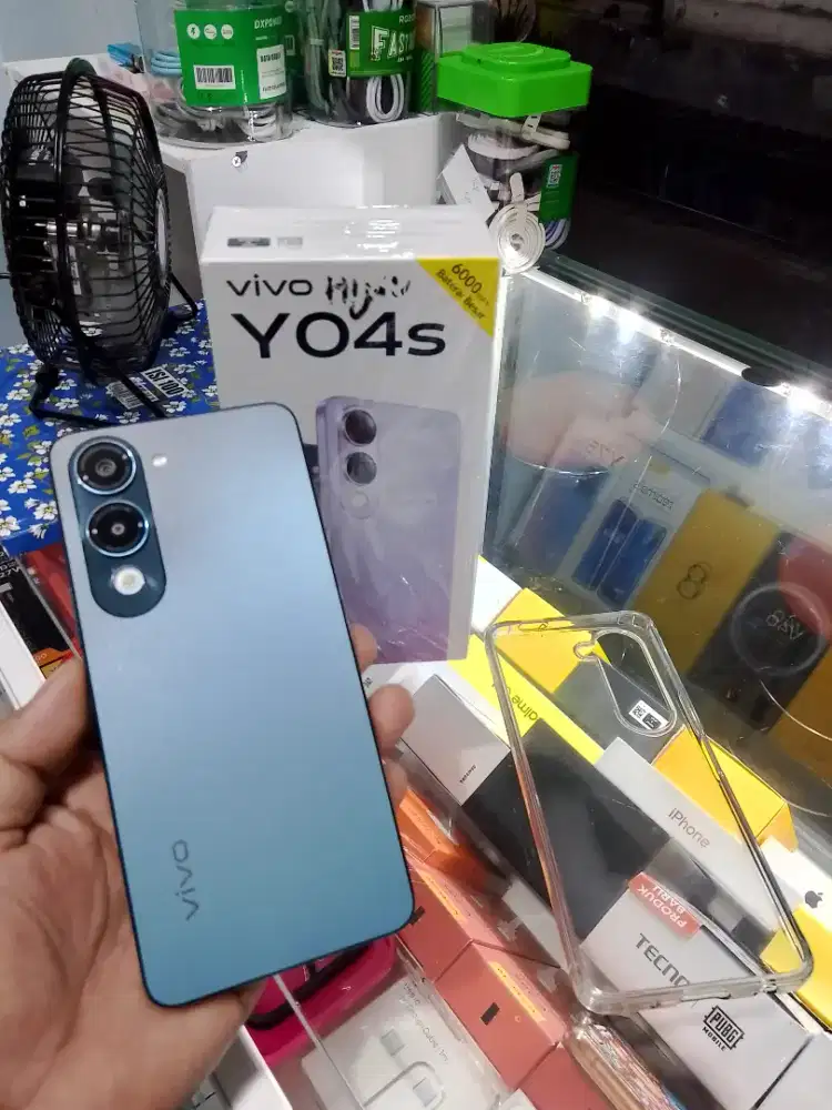 Vivo Y04s ram 4+4/128GB Lengkap.garansi resmi panjang Nota ada