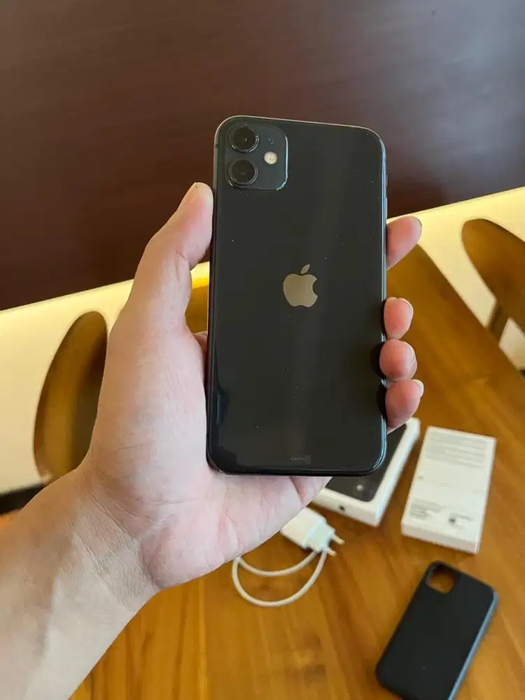 Dijual iPhone 11 128gb iBox orian fullset