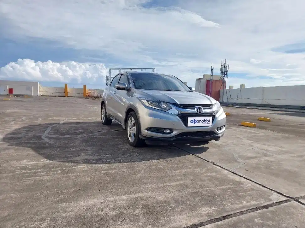 TDP 10 JT Honda HR-V 1.5 E Bensin-AT Abu 2017