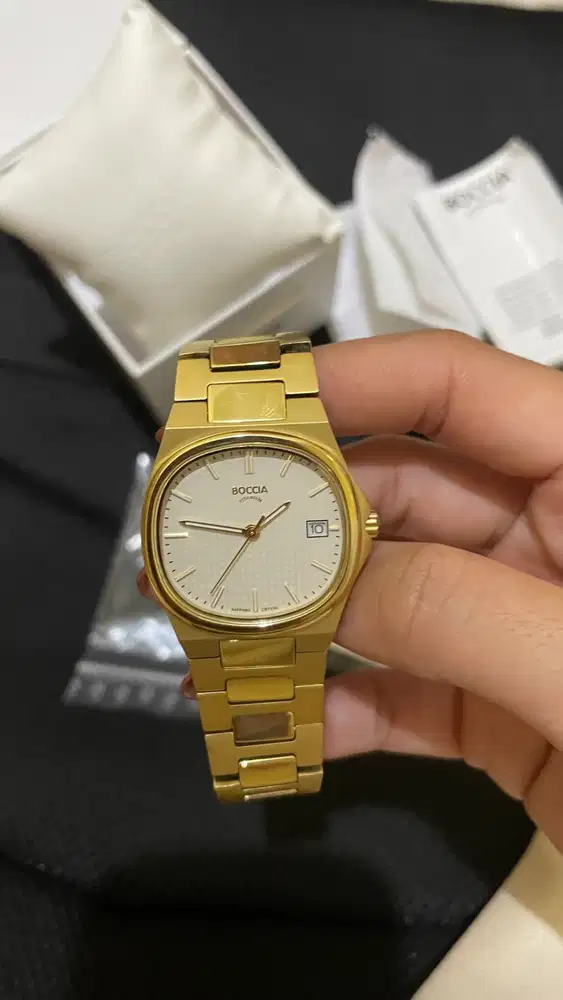 Jam tangan Pria/Wanita bermerek
