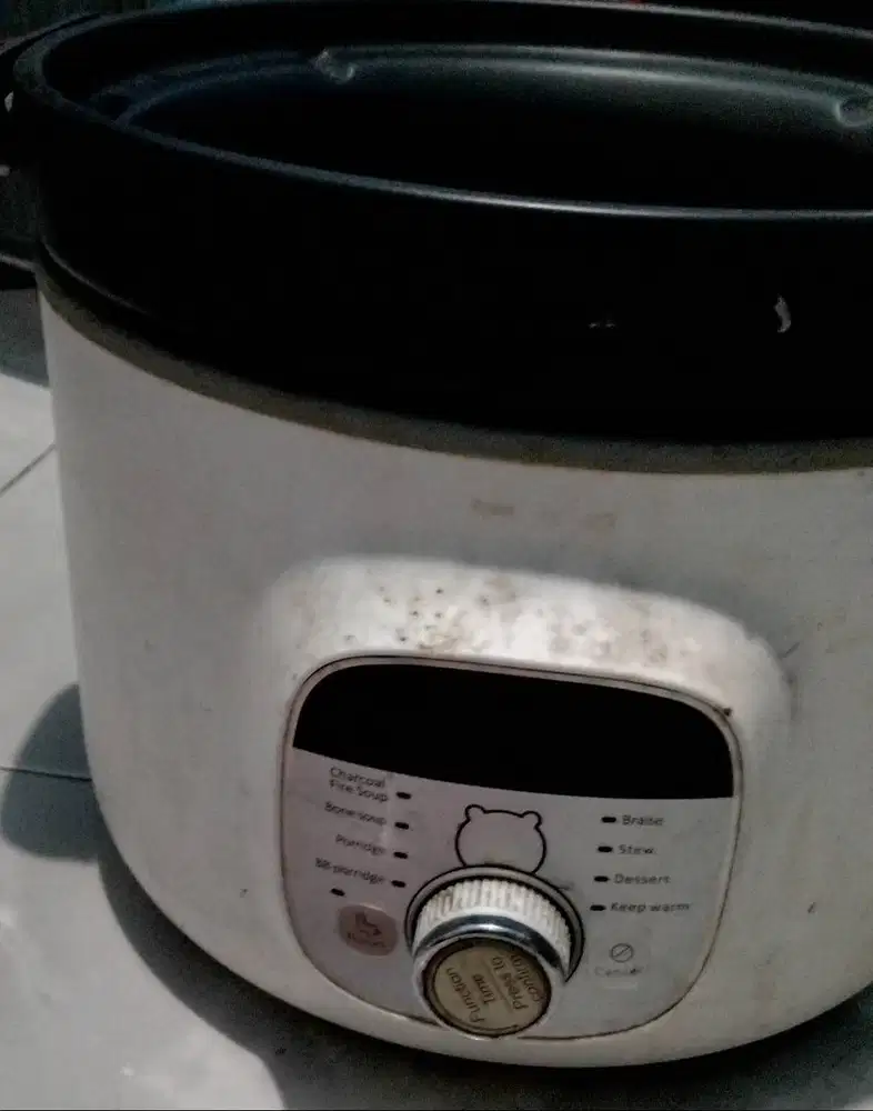 Electric Slow Cooker / Claypot Digital Bekas (Preloved)