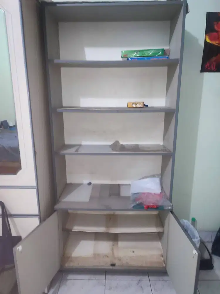 Dijual rak buku