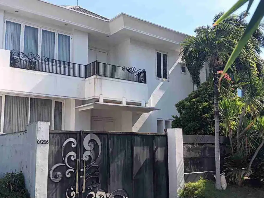 RUMAH MURAH GRAHA FAMILY DEKAT CITRALAND, PAKUWON INDAH, BUKIT DARMO GOLF, DIAN ISTANA, DARMO PERMAI