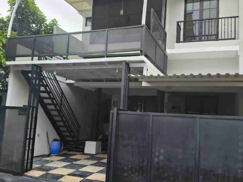 rumah siap huni lokasi strategis di Griyaloka BSD