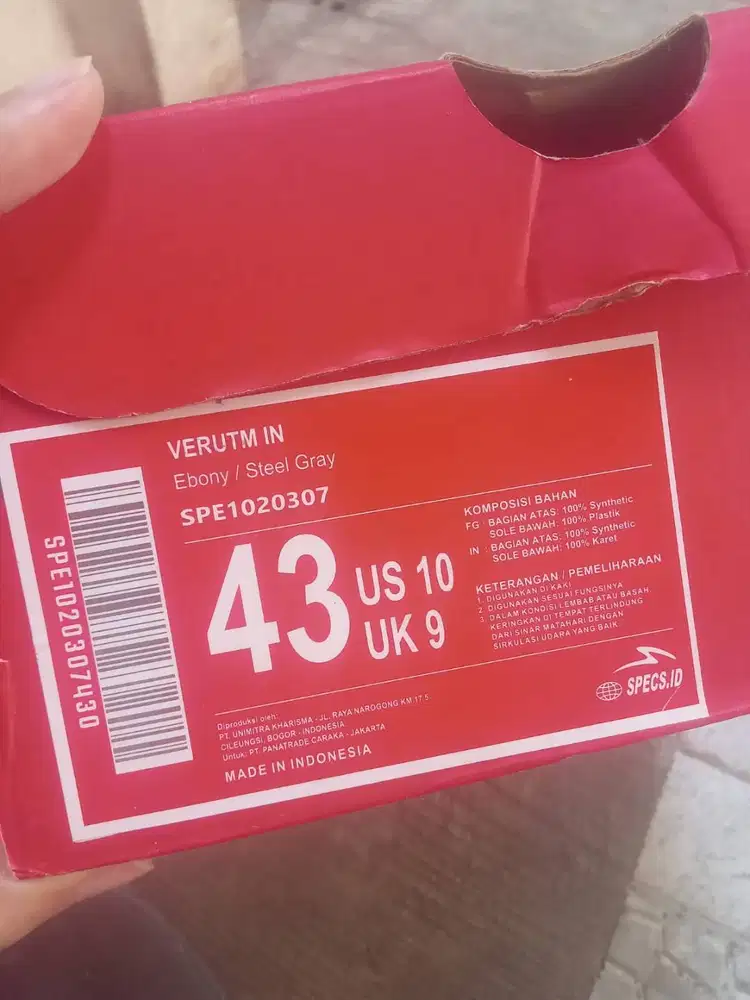 Sepatu Futsal Specs