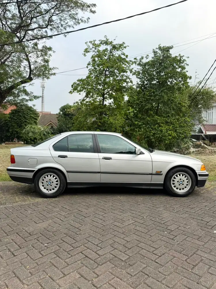 Bmw E36 320I MT 1996
