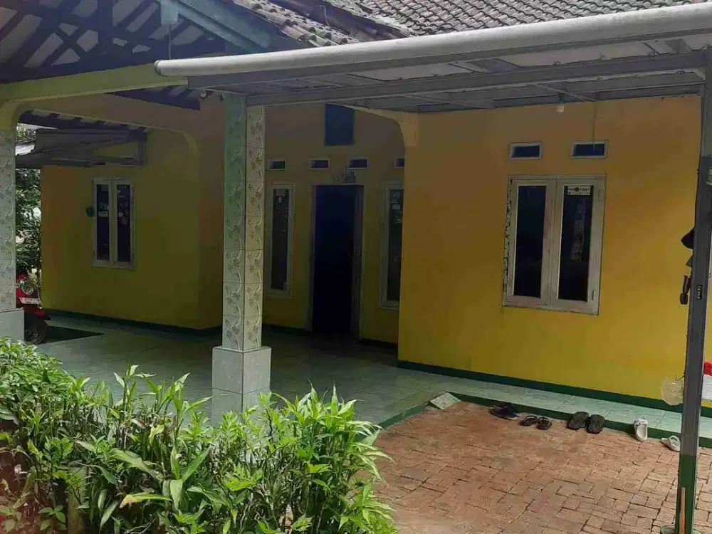 jual rumah kampung luas 185 meter surat AJB full renovasi hrga 215jta