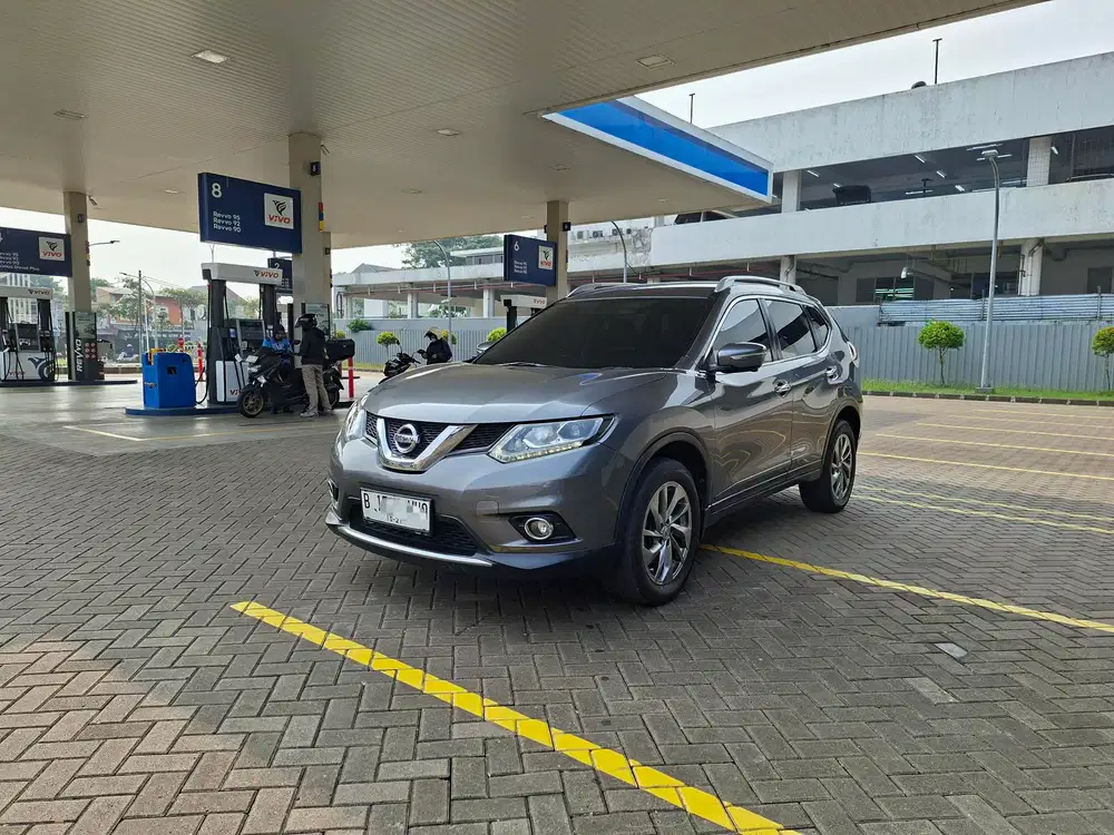 Nissan X-Trail 2015 Bensin