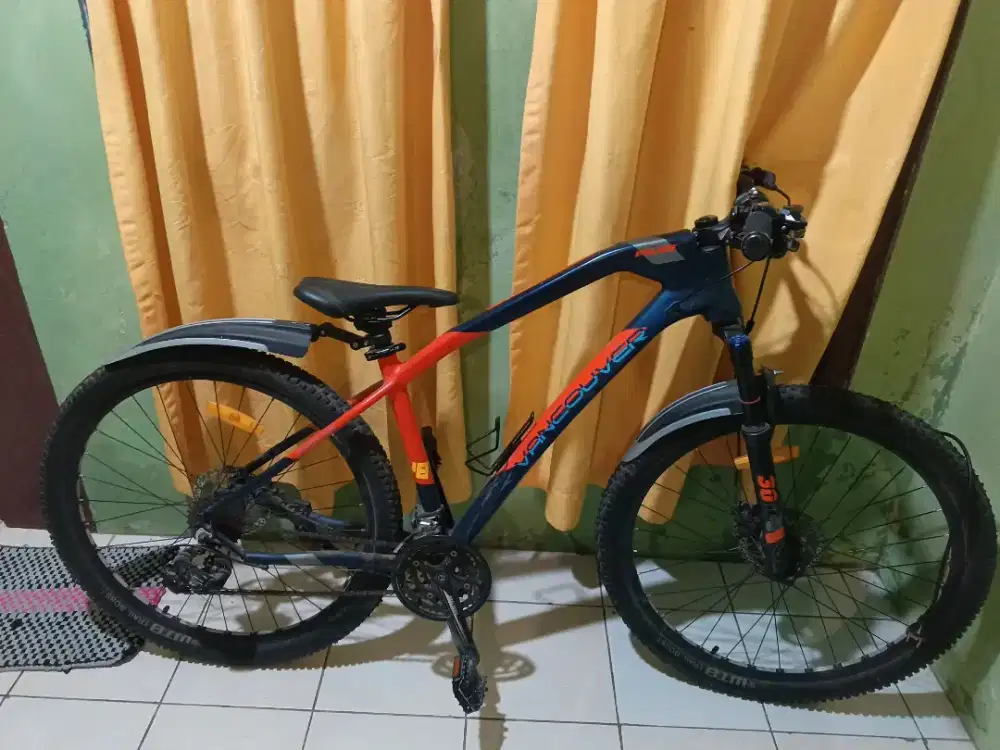 Sepeda MTB vancouver Y8