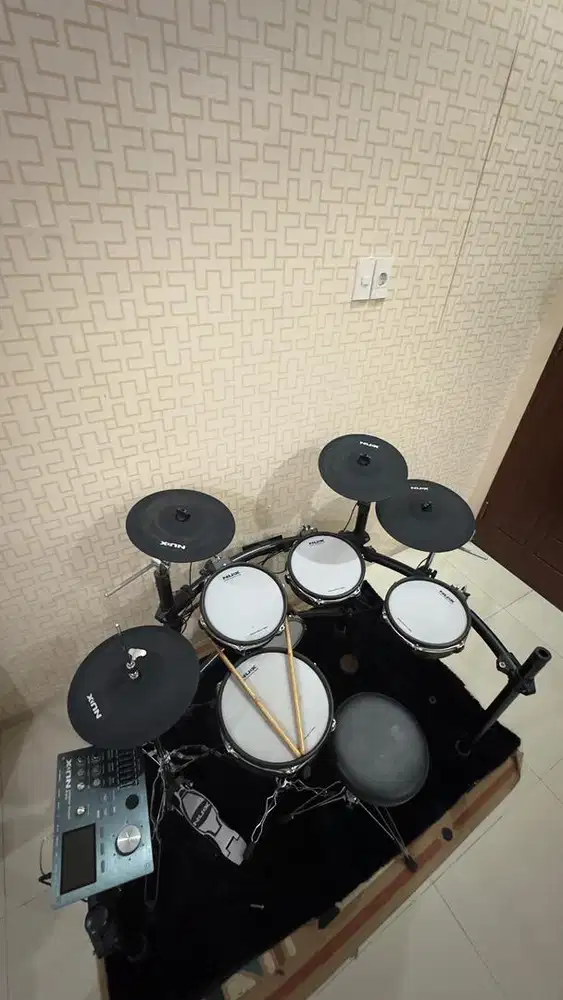 Di jual Nux DM-8
