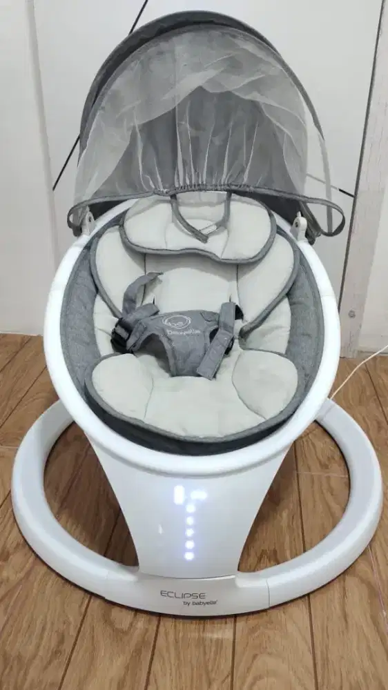 Ayunan Bayi Elektrik Babyelle Eclipse