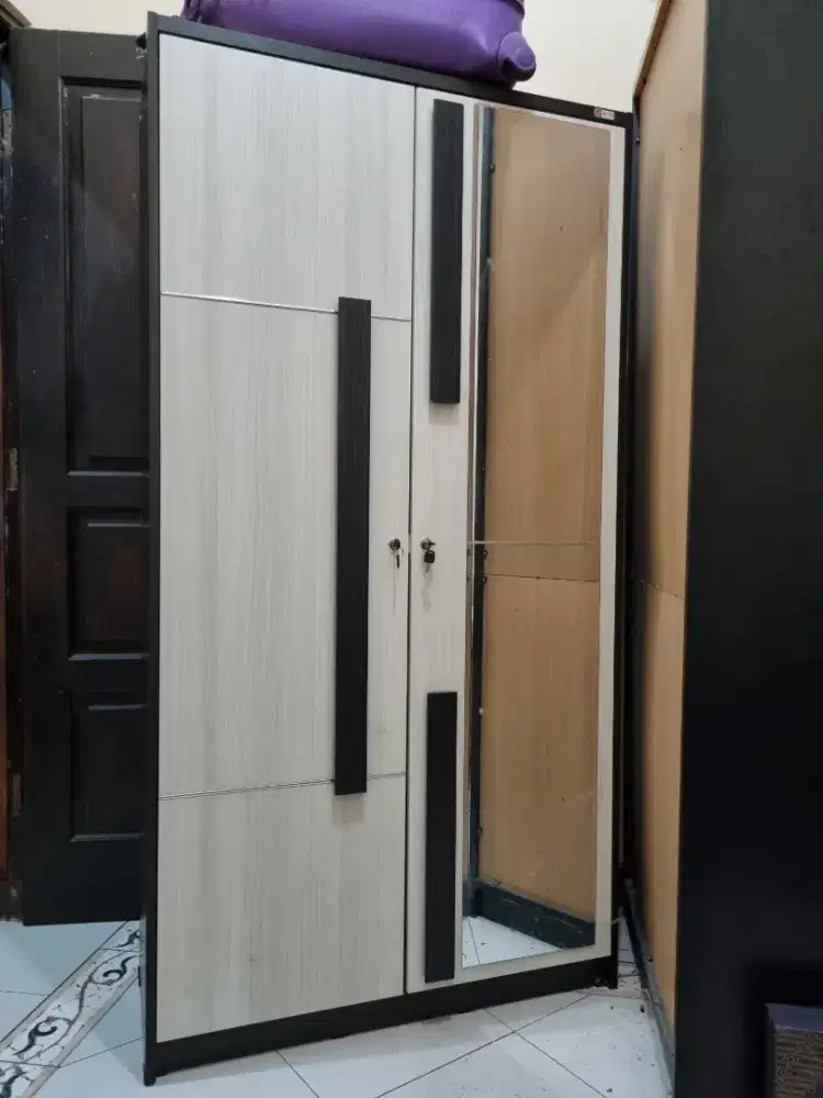 Preloved Lemari 2 Pintu Jogja