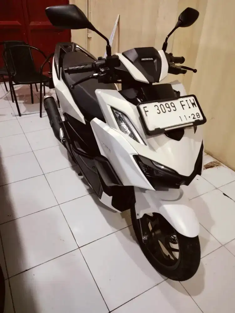 VARIO 160 CBS KM LOW