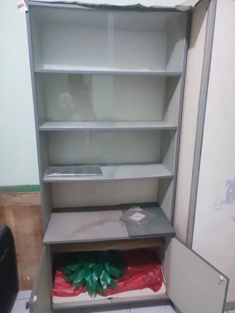 Dijual rak buku