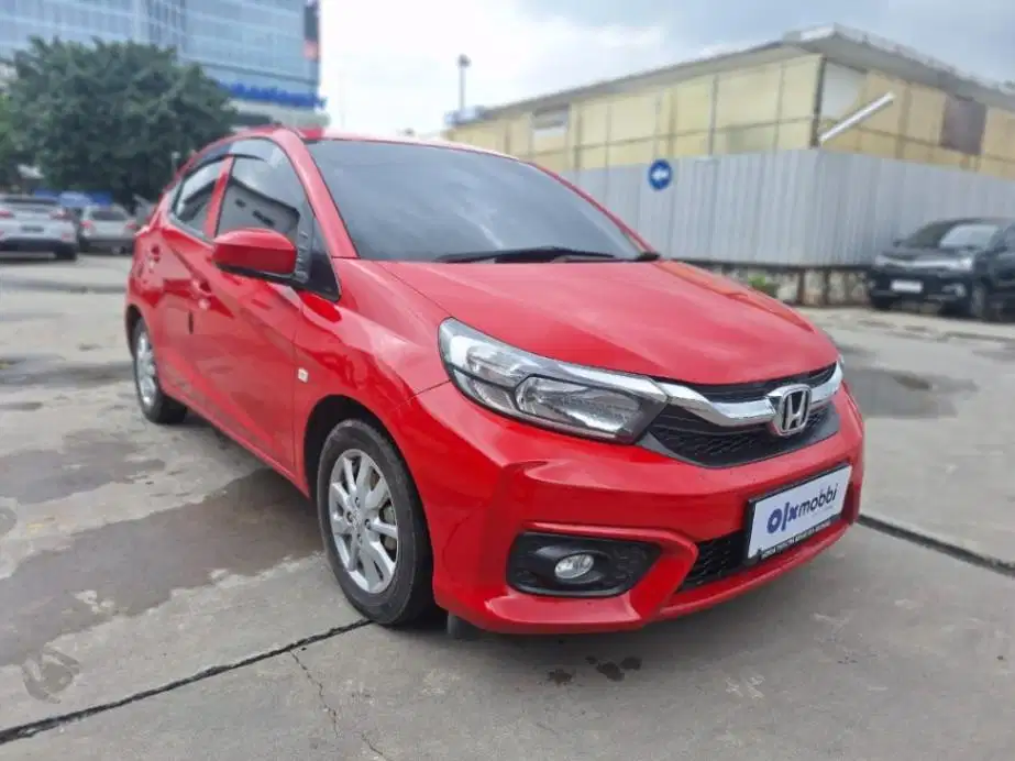 DP MURAH Honda Brio Satya 1.2 E Bensin-AT 2020 Merah CCZPB