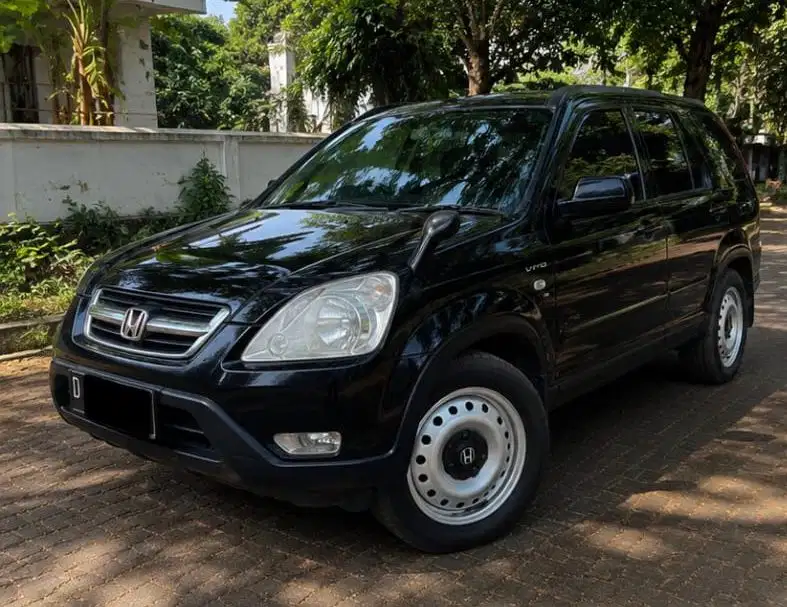 CR-V 2.0 AT 2004 HITAM  SANGAT TERAWAT