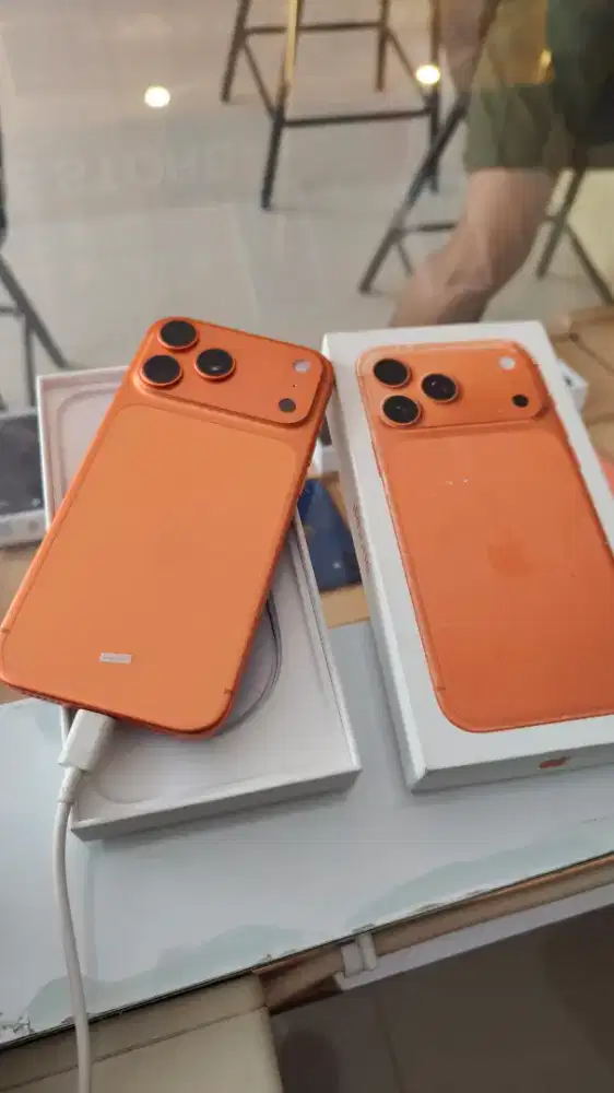Iphone 17 promax 256 garansi on