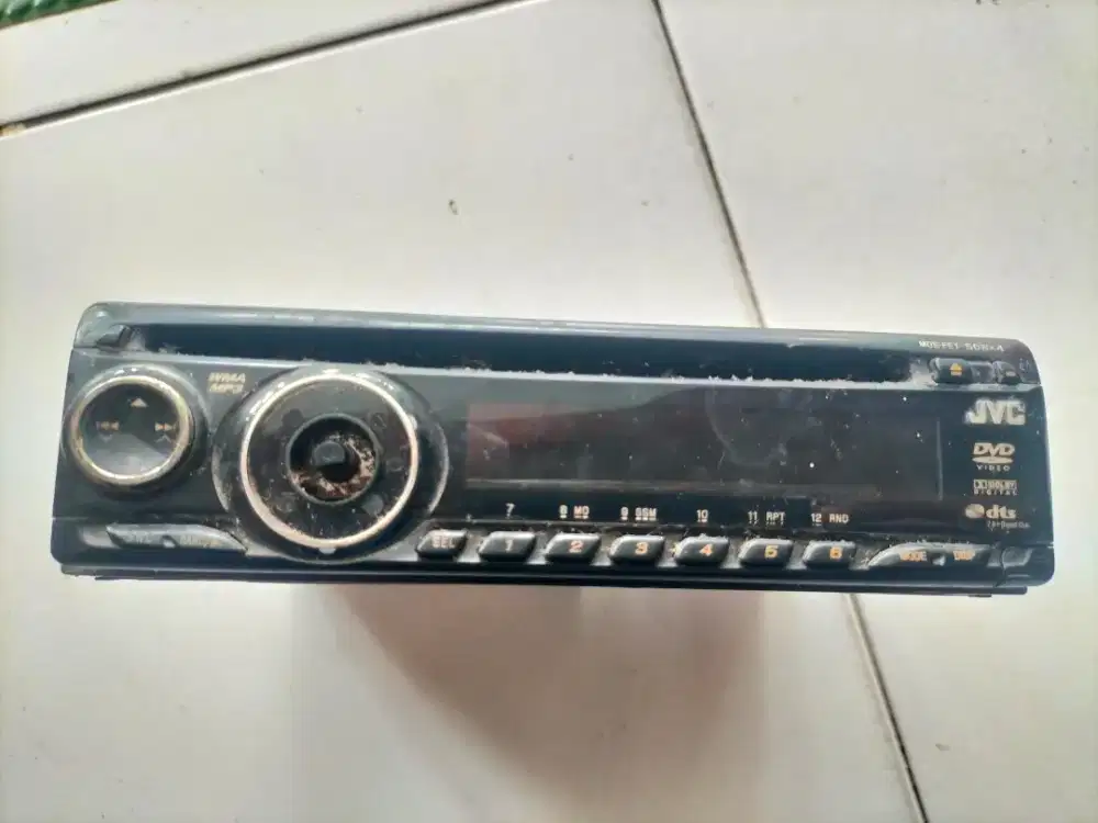 radio , dvd merek JVC rusak .