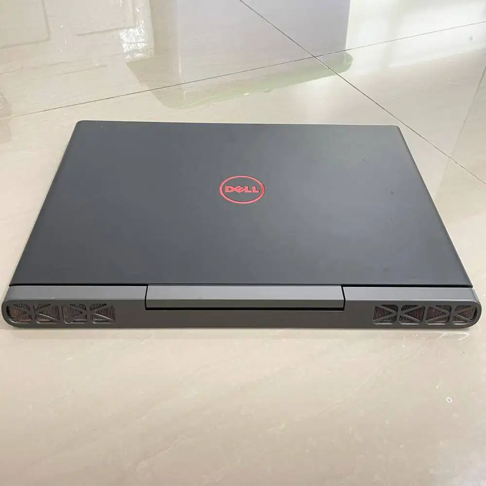 Laptop Gaming Dell GTX 1050Ti Core i7-7700HQ SSD 512GB NVMe. MURAAH !!