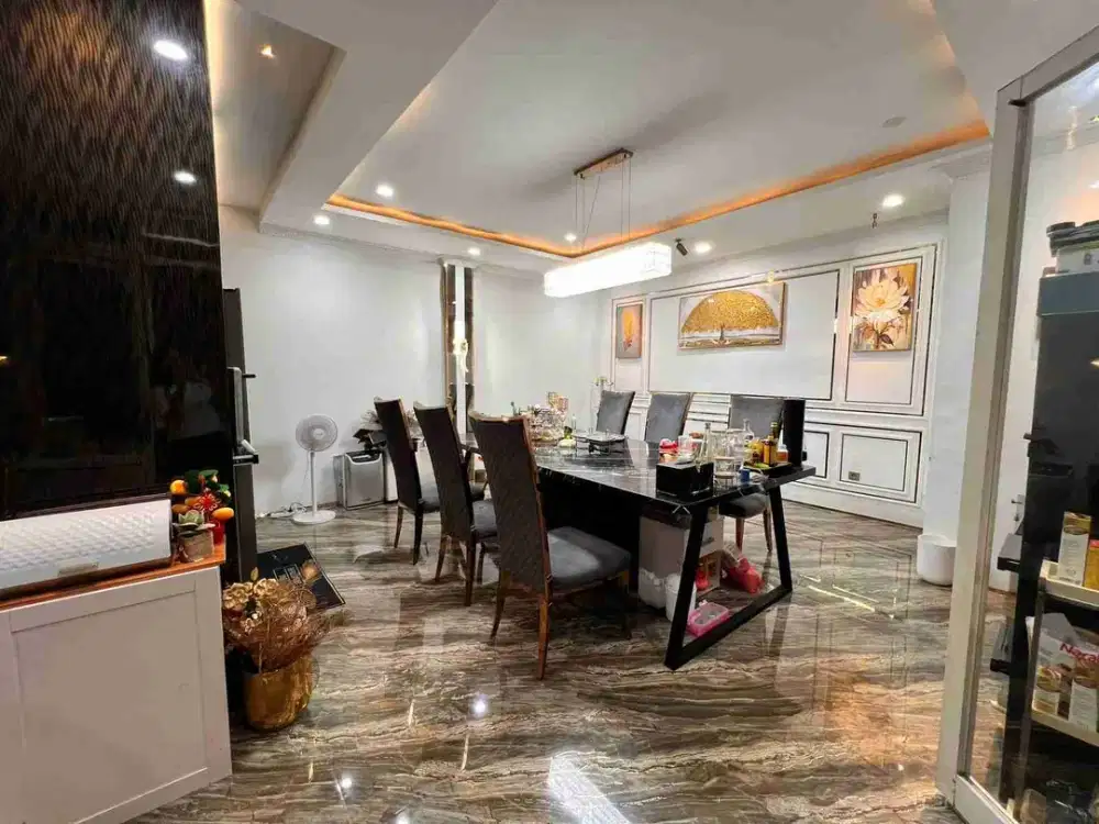 DIJUAL RUMAH CANTIK MEWAH 2 LANTAI DI CITRAGRAND CIBUBUR