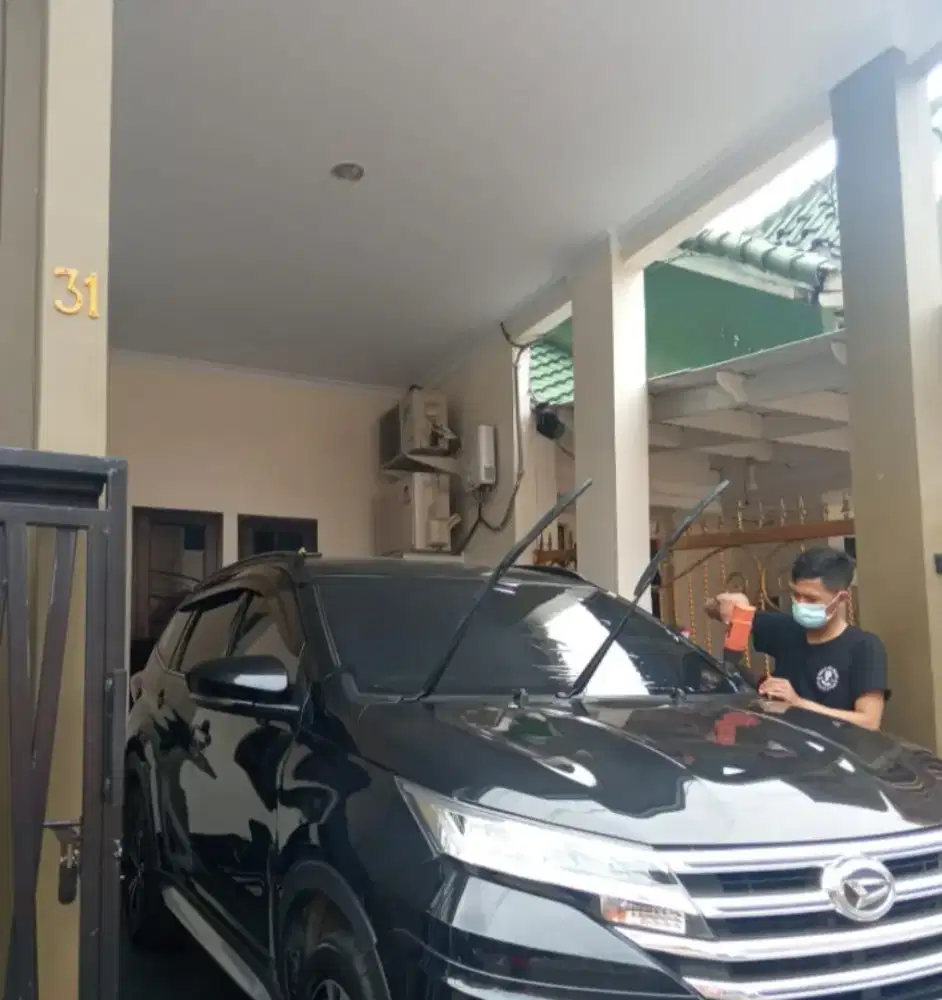 Solusi tepat pemasangan kaca film mobil