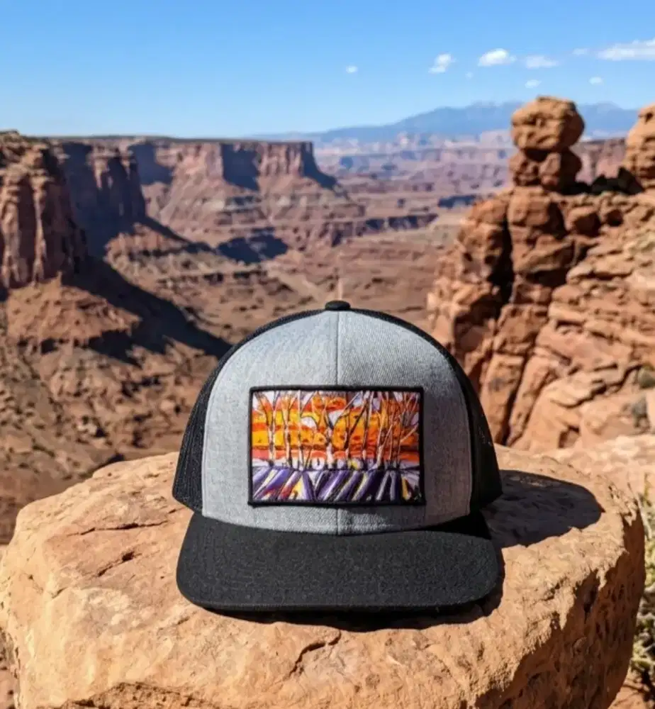 Topi Trucker Logo Lukisan Abstrak Art 4 All & Abby Faffrath Ori Second
