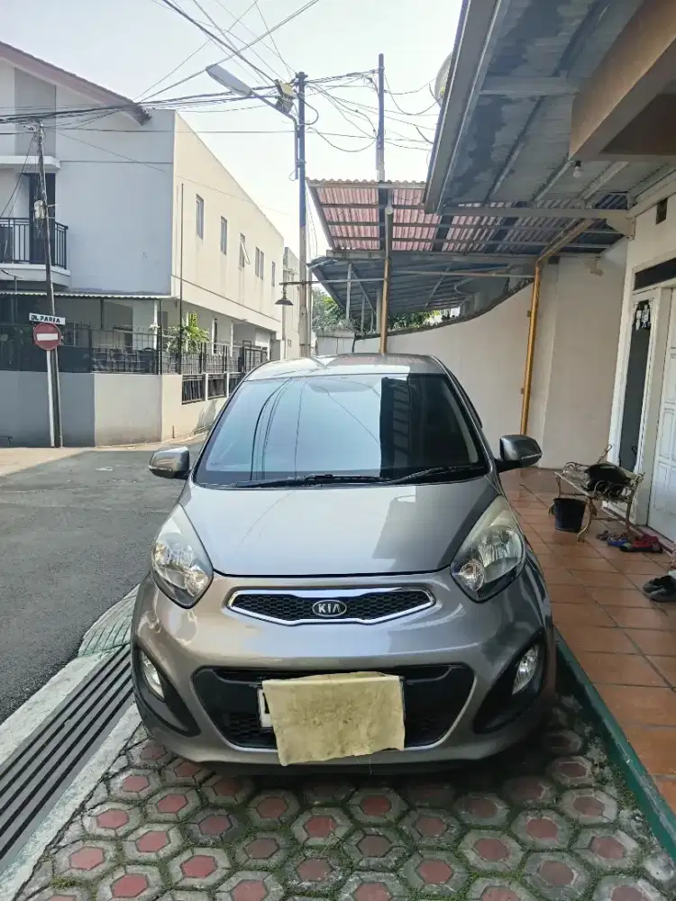 Kia Picanto 2012 Bensin