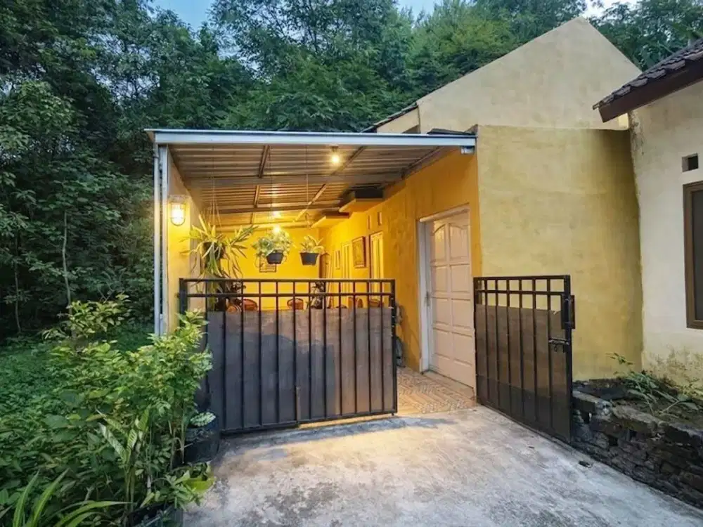 DIJUAL RUMAH CANTIK POJOK – TEGALTIRTO BERBAH SLEMAN