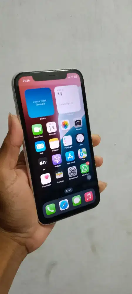 iPhone Xr ( 128gb ) Lengkap, Mulus