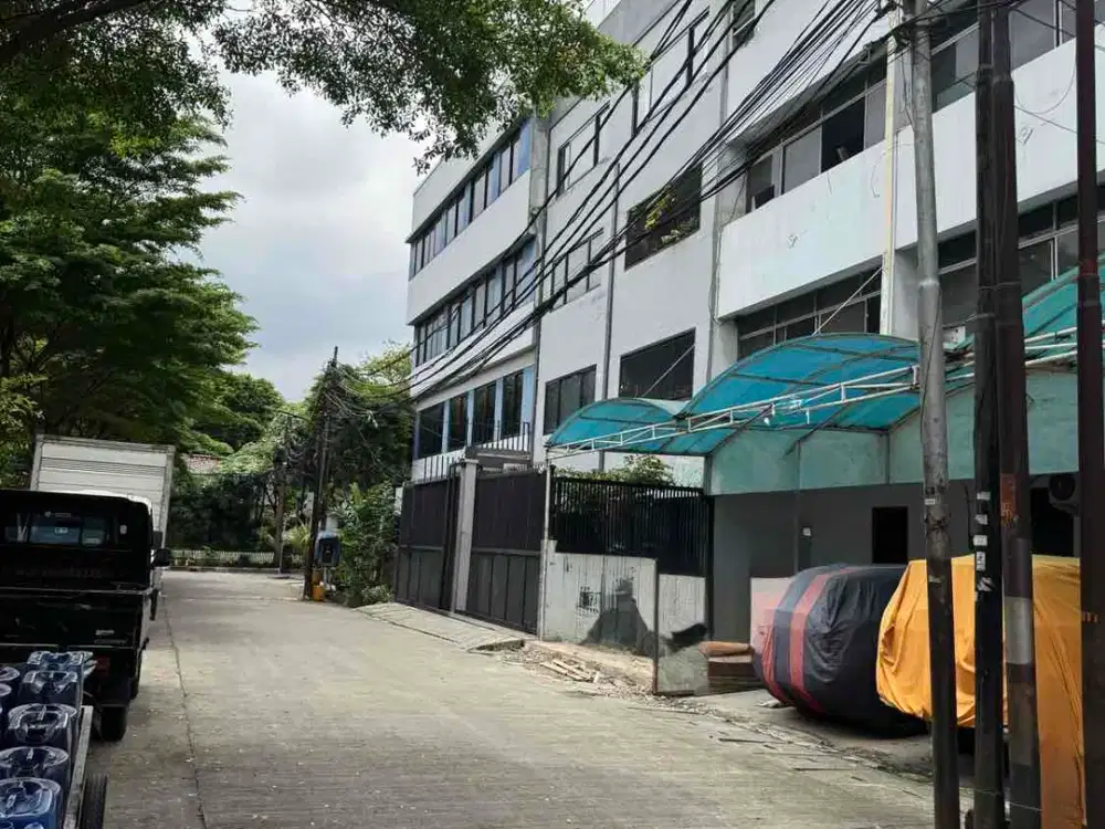 Ruko Gandeng Roxy Dijual Murah Cocok Usaha Kost Banyak Kamar